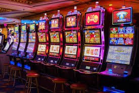 Hình ảnh trải nghiệm giao diện bty6139 trên thiết bị di động, hỗ trợ bóng đá và casino